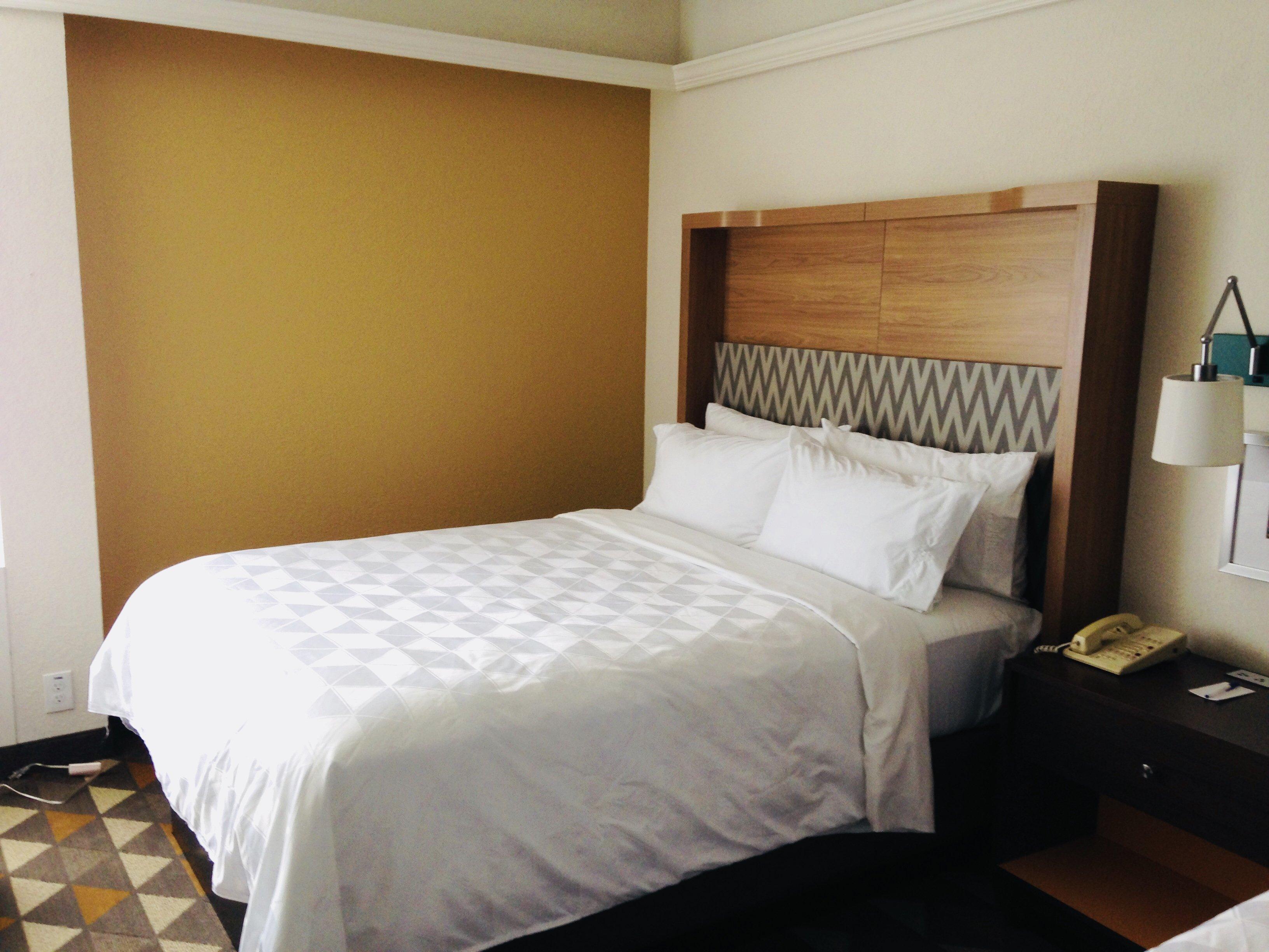 Holiday Inn & Suites Pittsfield-Berkshires By Ihg Екстериор снимка