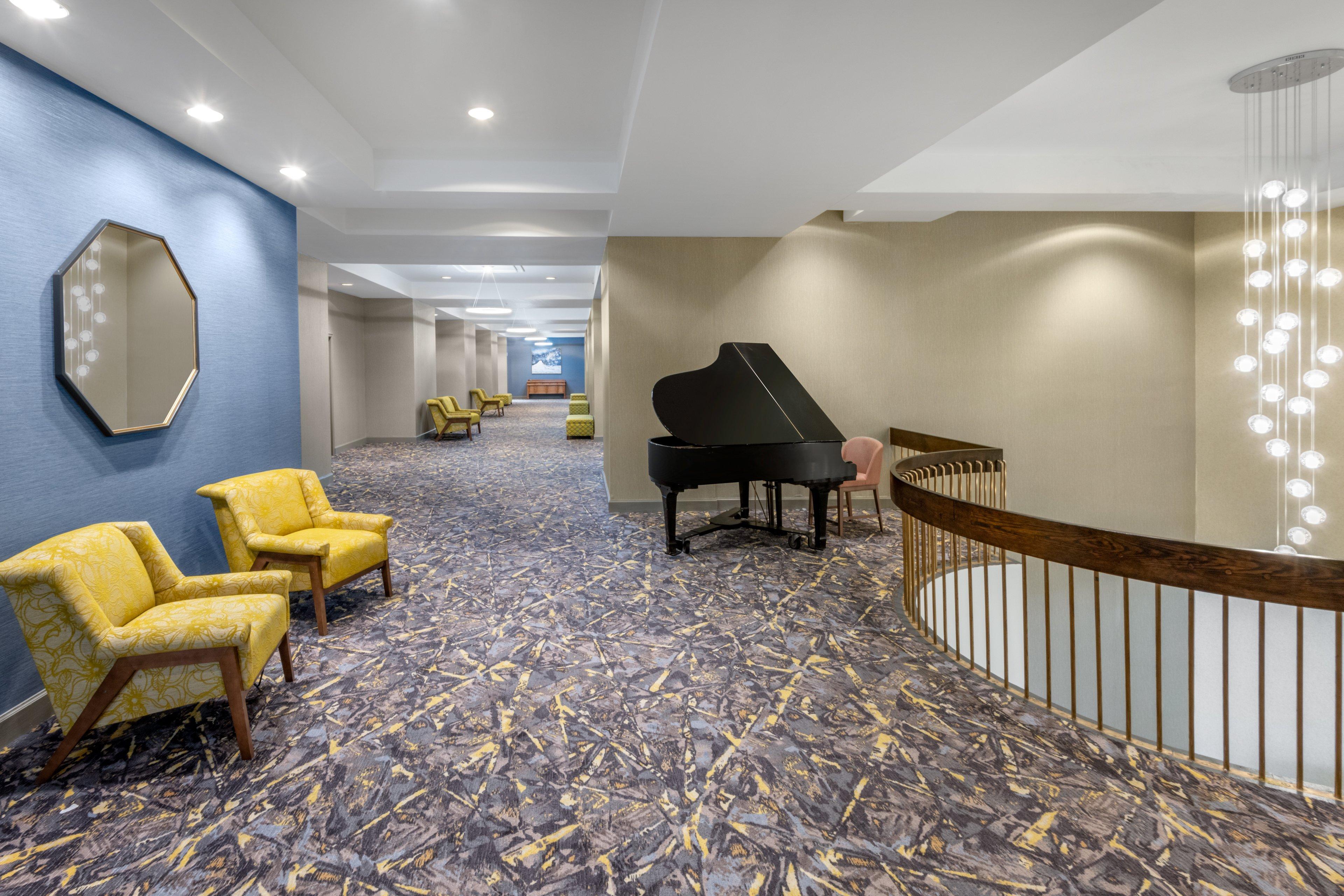 Holiday Inn & Suites Pittsfield-Berkshires By Ihg Екстериор снимка