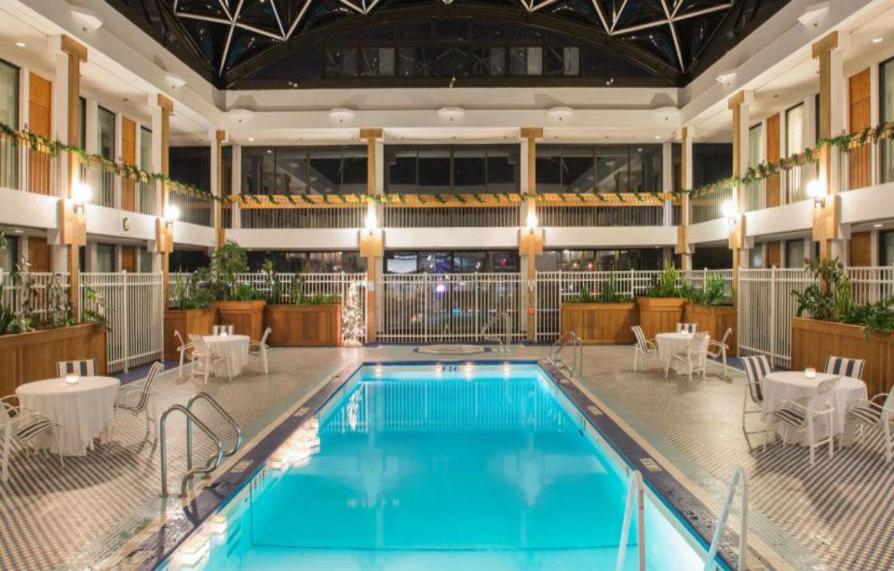 Holiday Inn & Suites Pittsfield-Berkshires By Ihg Екстериор снимка